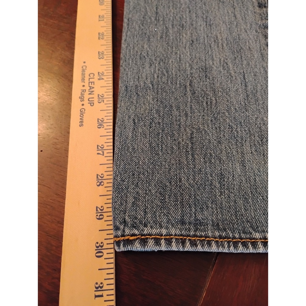 Levis 501 Original Fit Mens Jeans 32x32 Medium Wash Blue Straight Leg Button Fly - Picture 7 of 7